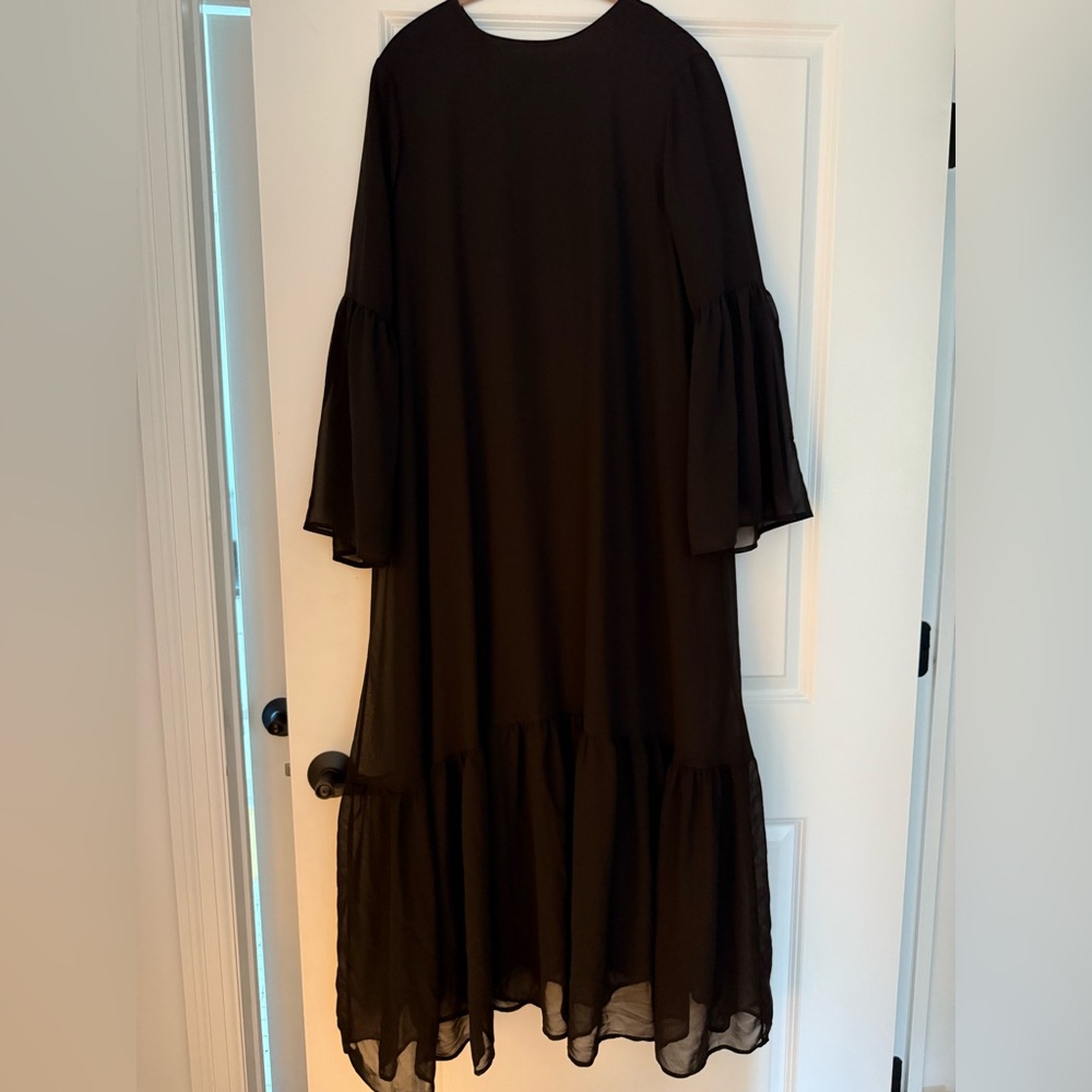 Elegant Black Maxi Dress